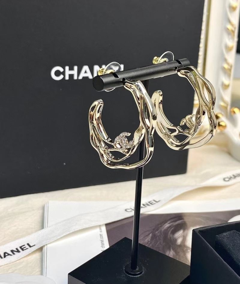 Ch**el earrings